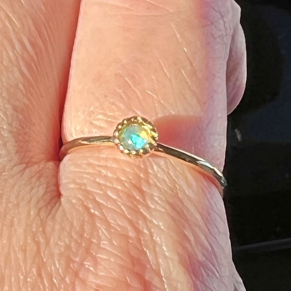 Budding Bloom Opal Solitary Synthetic Ring in Gold Tone Milgrain Bezel, Size 6 - Picture 5 of 8